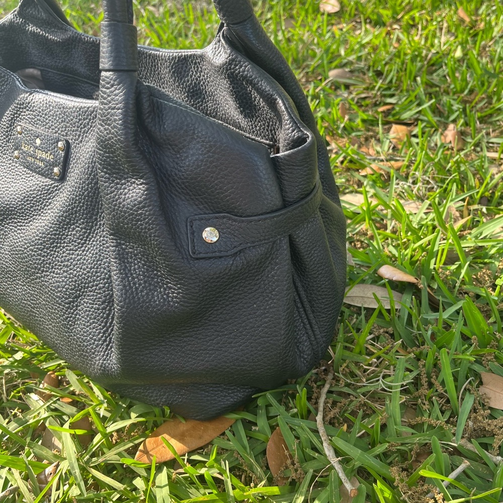 Kate Spade Large Walker Park Black Pebbled Leather. EUC - Picture 3 of 11